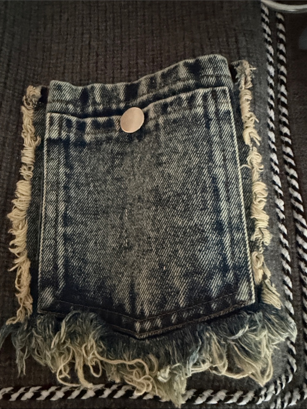 Commense Gray Ribbed Cardigan with Denim Patch Pockets - Picture 9 of 12